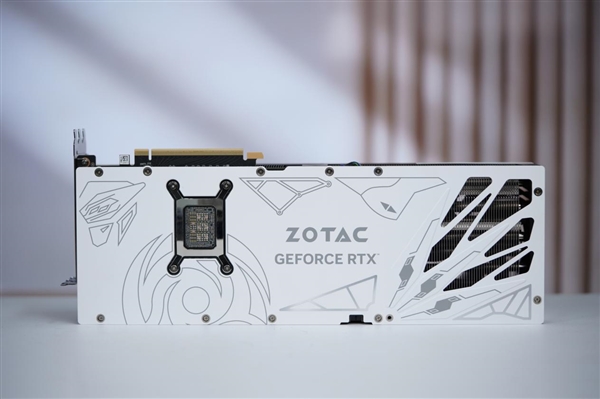 元气美少女天启姬降临！索泰RTX 5070 Ti 16GB天启OC图赏