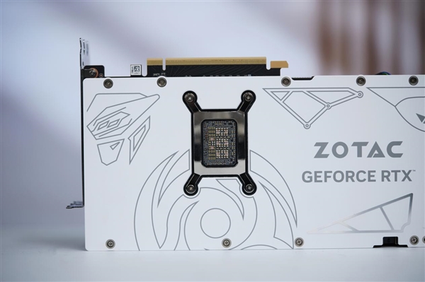 元气美少女天启姬降临！索泰RTX 5070 Ti 16GB天启OC图赏
