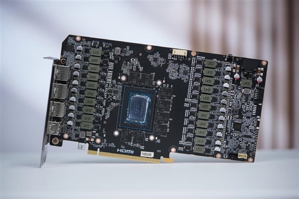 元气美少女天启姬降临！索泰RTX 5070 Ti 16GB天启OC图赏