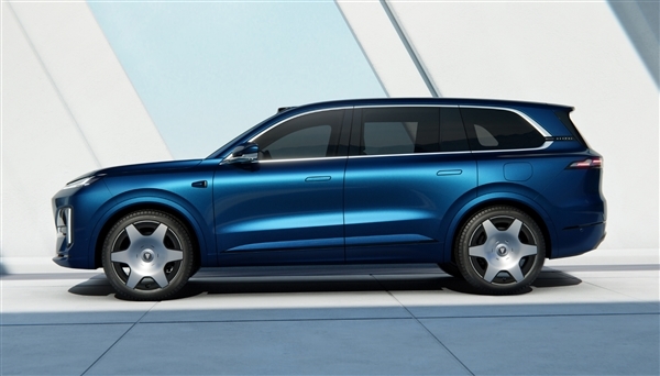 最便宜的9系家用SUV！长安深蓝S09预售：补贴后仅需21.49万起