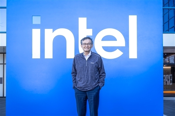 英特尔新CEO陈立武铁腕改革：裁员万人叠加每周四天到岗令